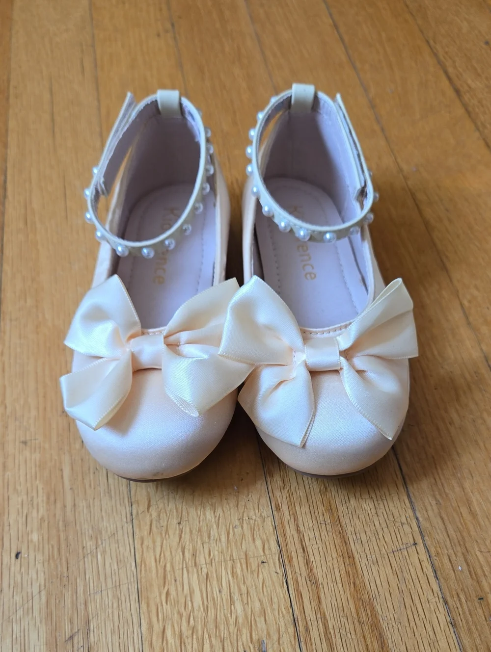 Calvin Klein Girls Cream Bow & Pearl Ankle-Strap Flats
